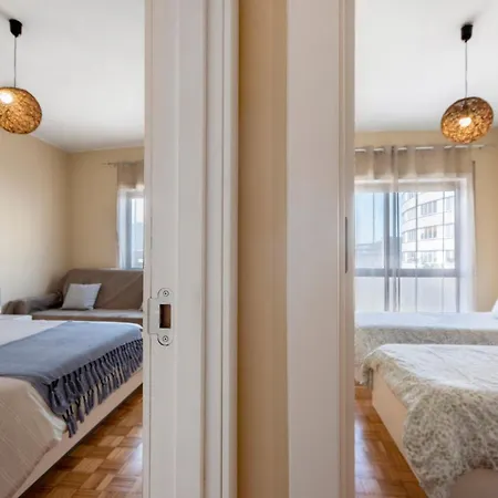 Destiny Oporto Apartmán *