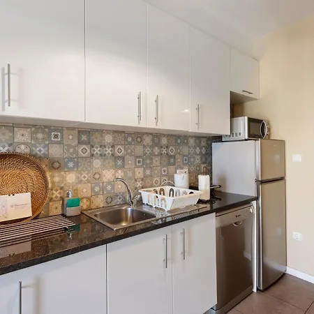 Destiny Oporto Apartment *